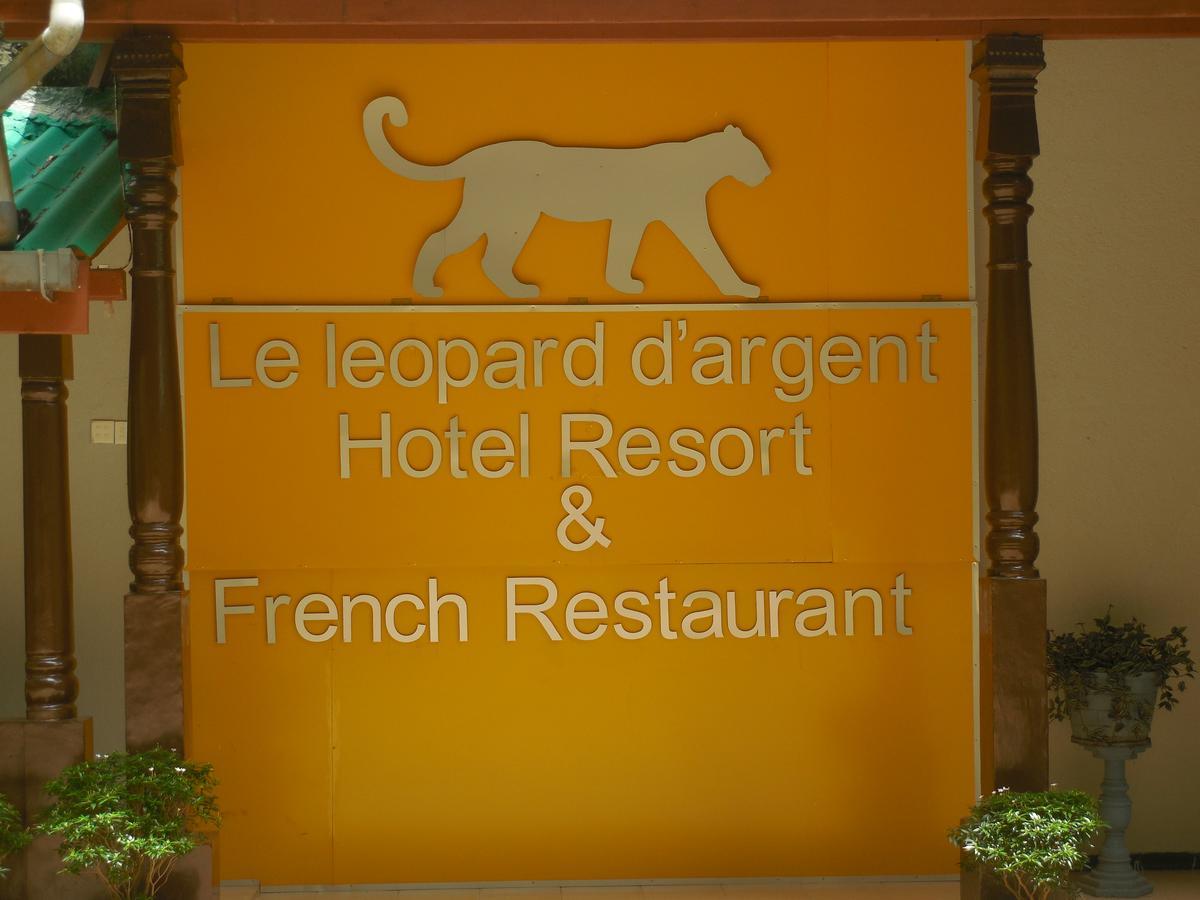 Le Leopard D 'Argent Otel Kandy Dış mekan fotoğraf